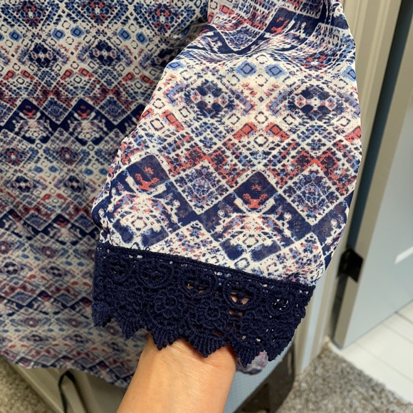 Dress - Picture 2 of 4